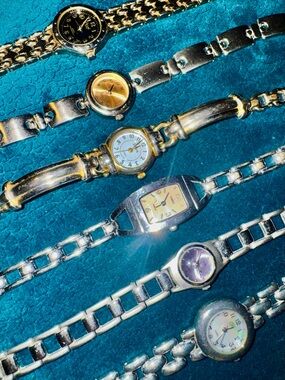 Gold and Silver Ladies Vintage  Watches - 6 item lot